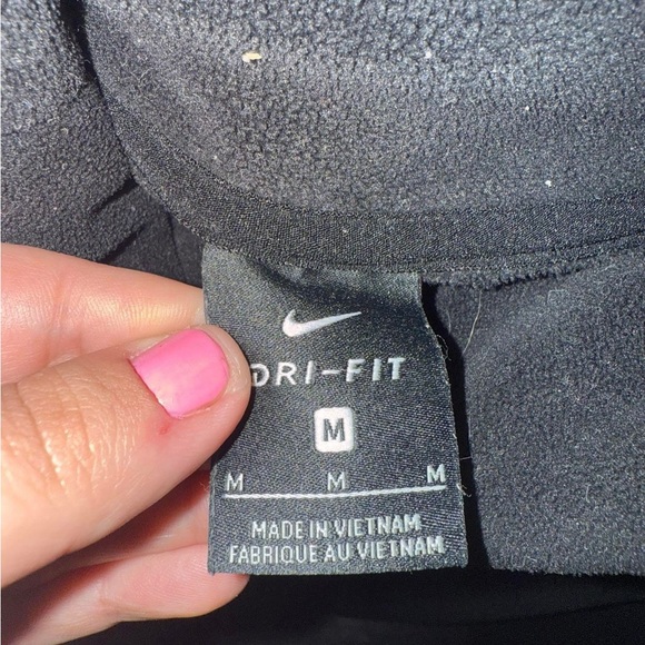 Nike Dri-FIT Black Jacket - Picture 1 of 2
